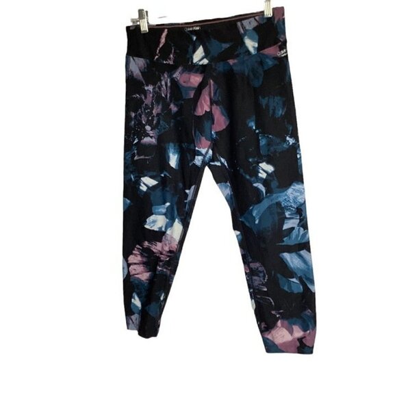 Calvin Klein Capri Leggings Black with Floral Design Women's Sz Medium Exercise - Picture 1 of 4